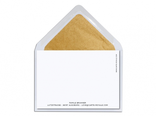 Einladungskarte zu Weihnachten mit in Gold geprägten Stern, inklusive C6 Umschlag mit goldenem Seideninnenfutter.