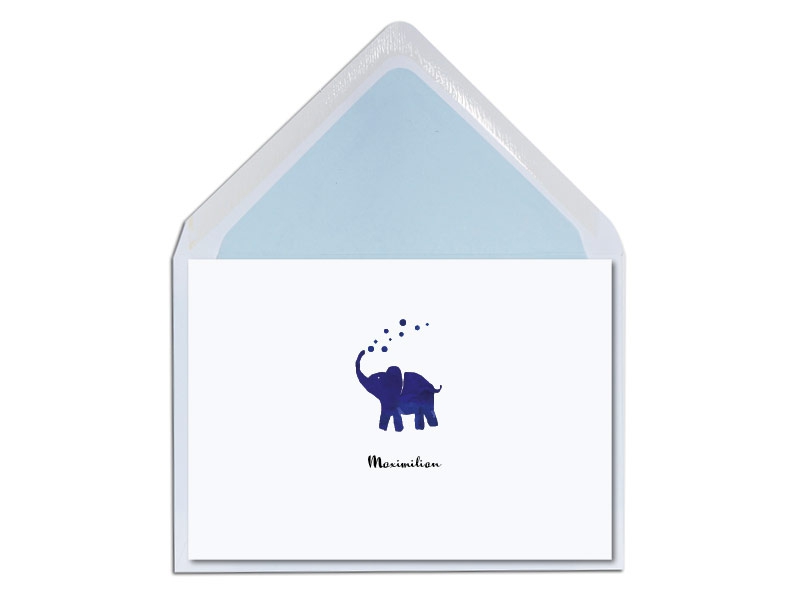 Geburtskarte mit kleinem Elefant inkl. hellblau gefüttertem Briefumschlag.